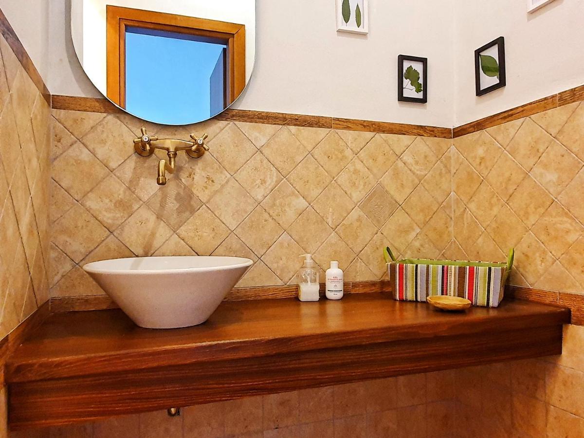 Suite In Vigneto Passopisciaro Ngoại thất bức ảnh